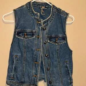 Free people vest